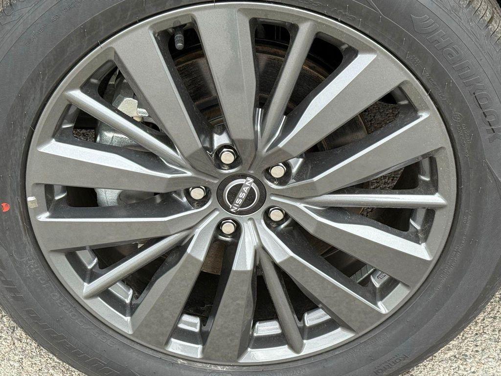 new 2025 Nissan Pathfinder car, priced at $41,500