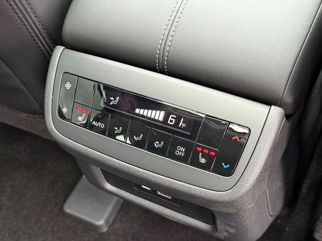 new 2025 Nissan Pathfinder car, priced at $41,500