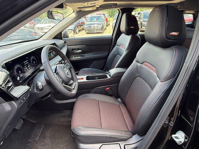 new 2025 Nissan Kicks car, priced at $28,218