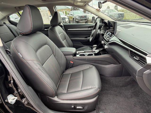 new 2025 Nissan Altima car, priced at $30,799