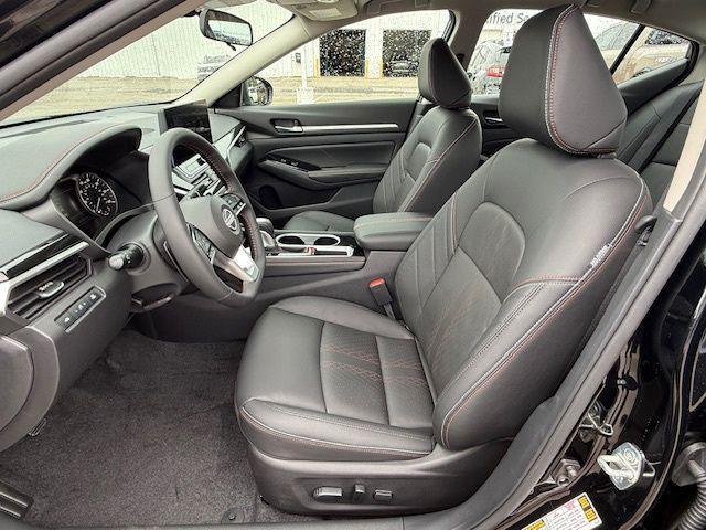 new 2025 Nissan Altima car, priced at $30,799