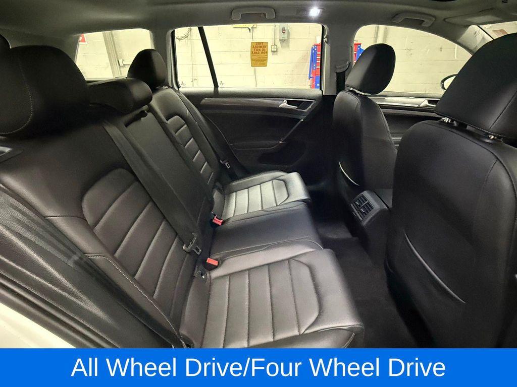 used 2018 Volkswagen Golf Alltrack car, priced at $23,874