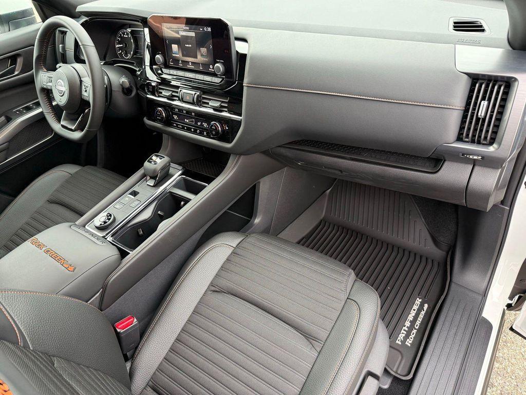 new 2025 Nissan Pathfinder car, priced at $38,250