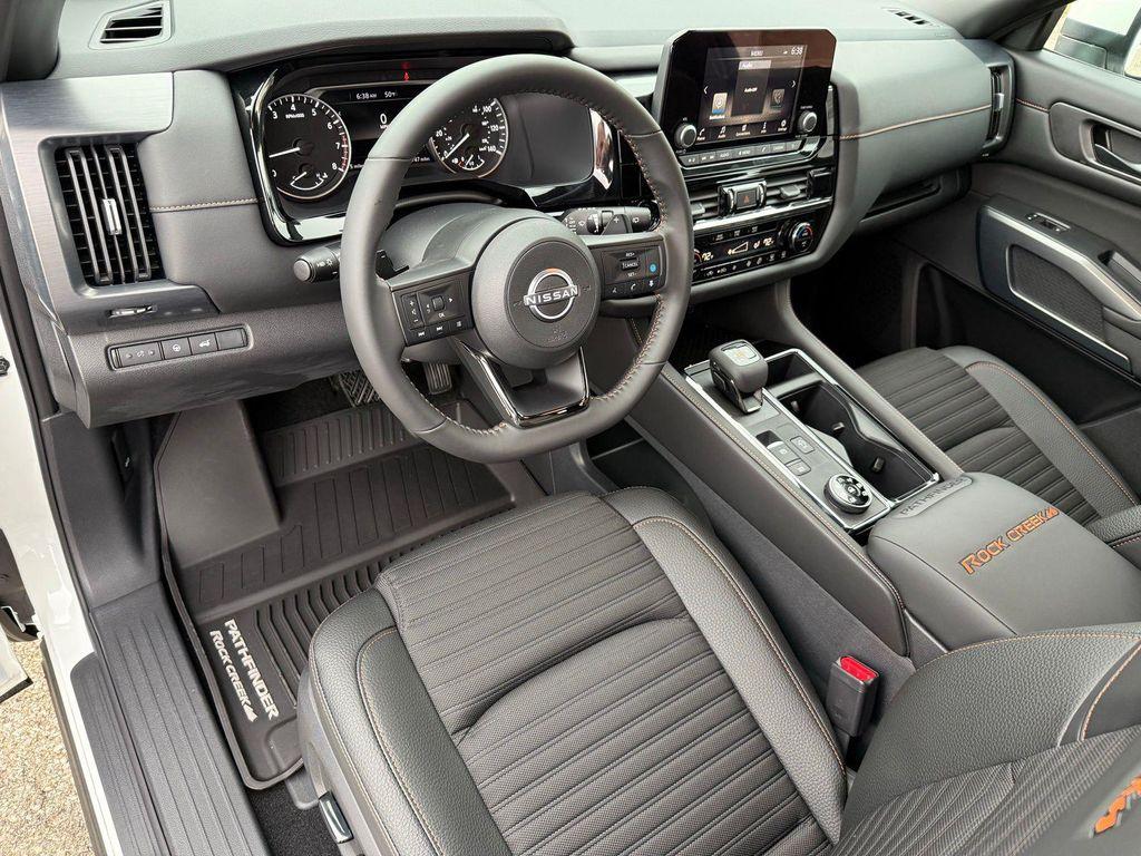 new 2025 Nissan Pathfinder car, priced at $38,250