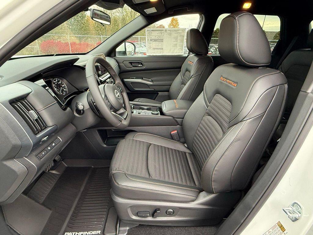 new 2025 Nissan Pathfinder car, priced at $38,250