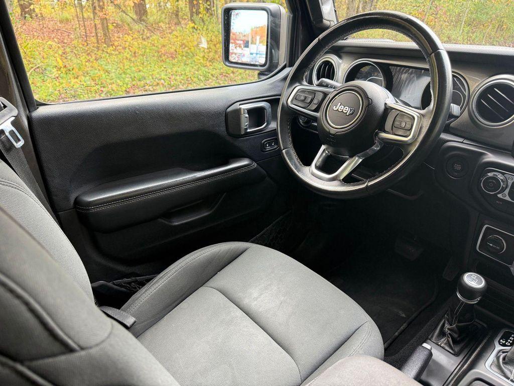 used 2018 Jeep Wrangler Unlimited car, priced at $21,085