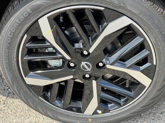 new 2025 Nissan Versa car, priced at $22,335