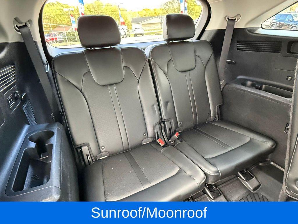 used 2021 Kia Sorento car, priced at $22,497