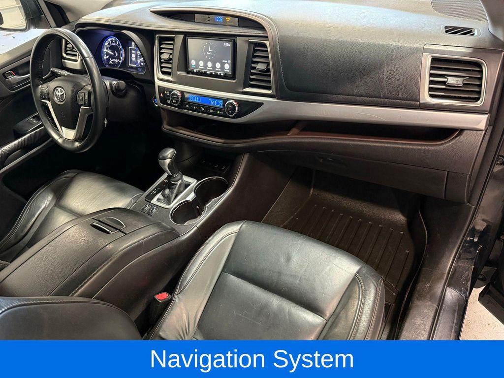 used 2016 Toyota Highlander car, priced at $18,467
