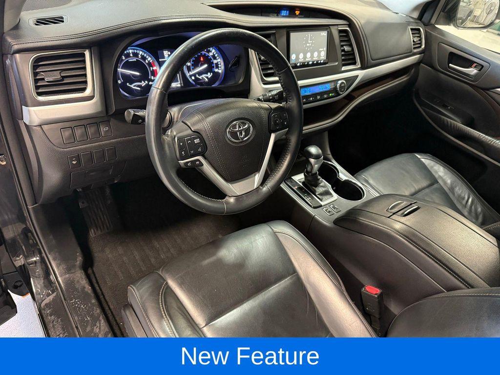 used 2016 Toyota Highlander car, priced at $18,467