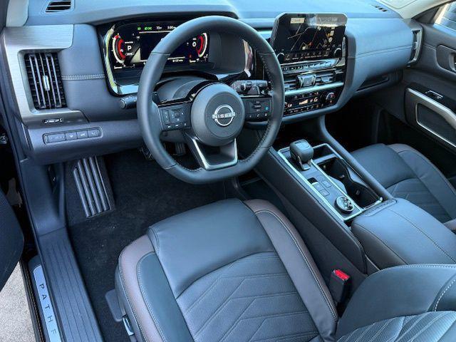 new 2025 Nissan Pathfinder car, priced at $44,900