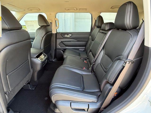 new 2026 Nissan Armada car, priced at $61,623