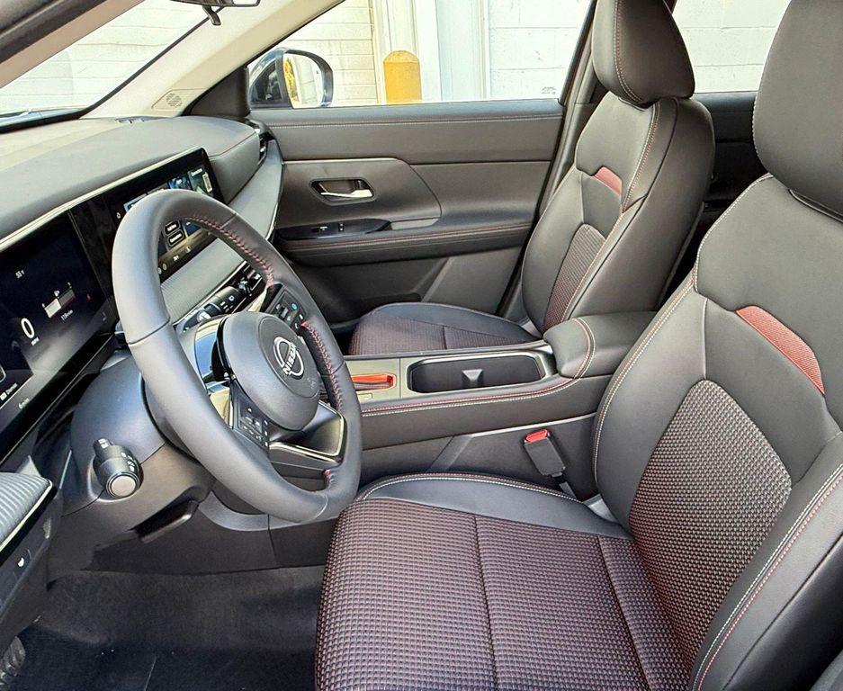 new 2026 Nissan Kicks car, priced at $29,921