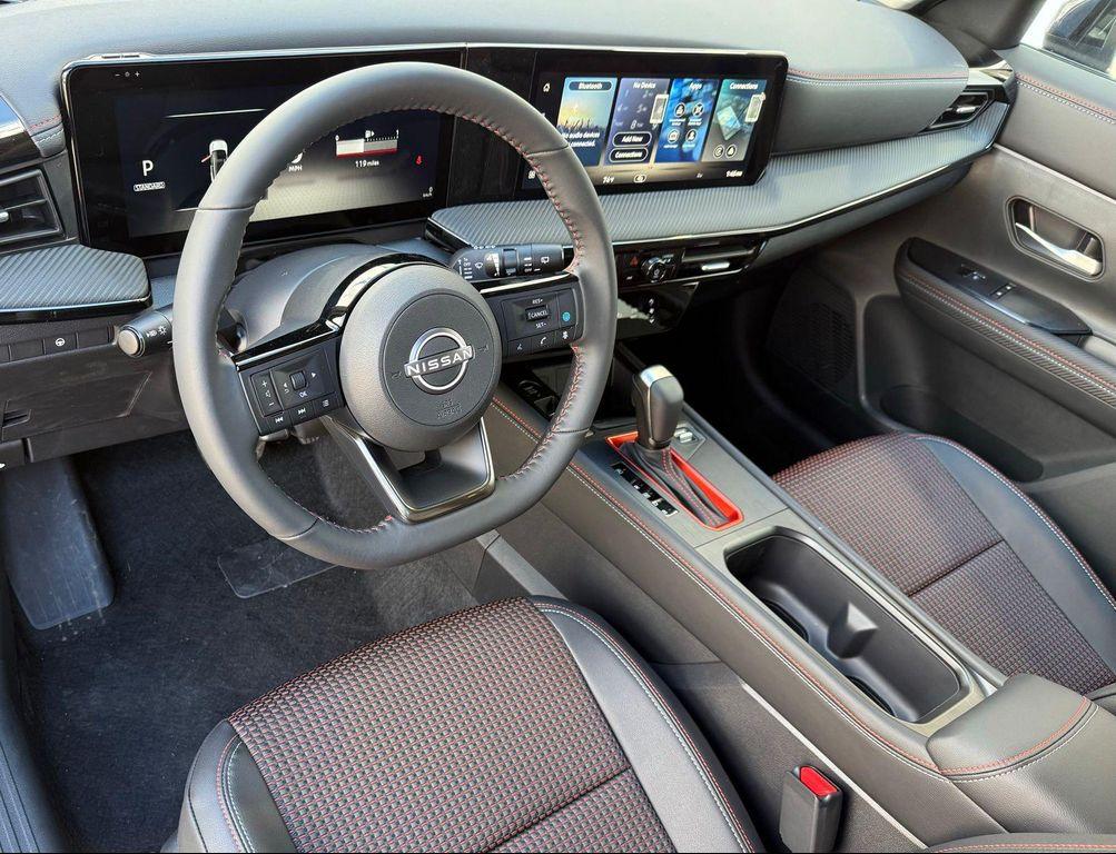 new 2026 Nissan Kicks car, priced at $29,921