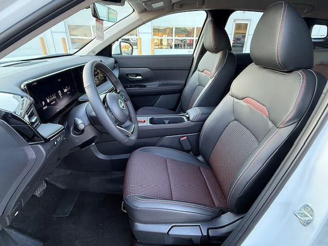 new 2025 Nissan Kicks car, priced at $26,874