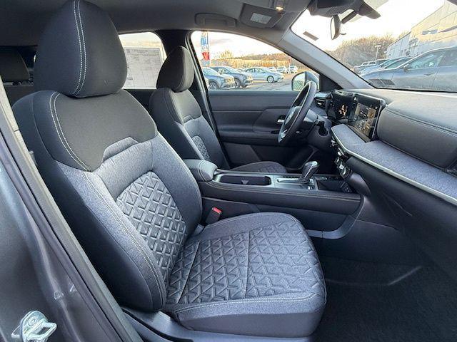 new 2025 Nissan Kicks car, priced at $26,000