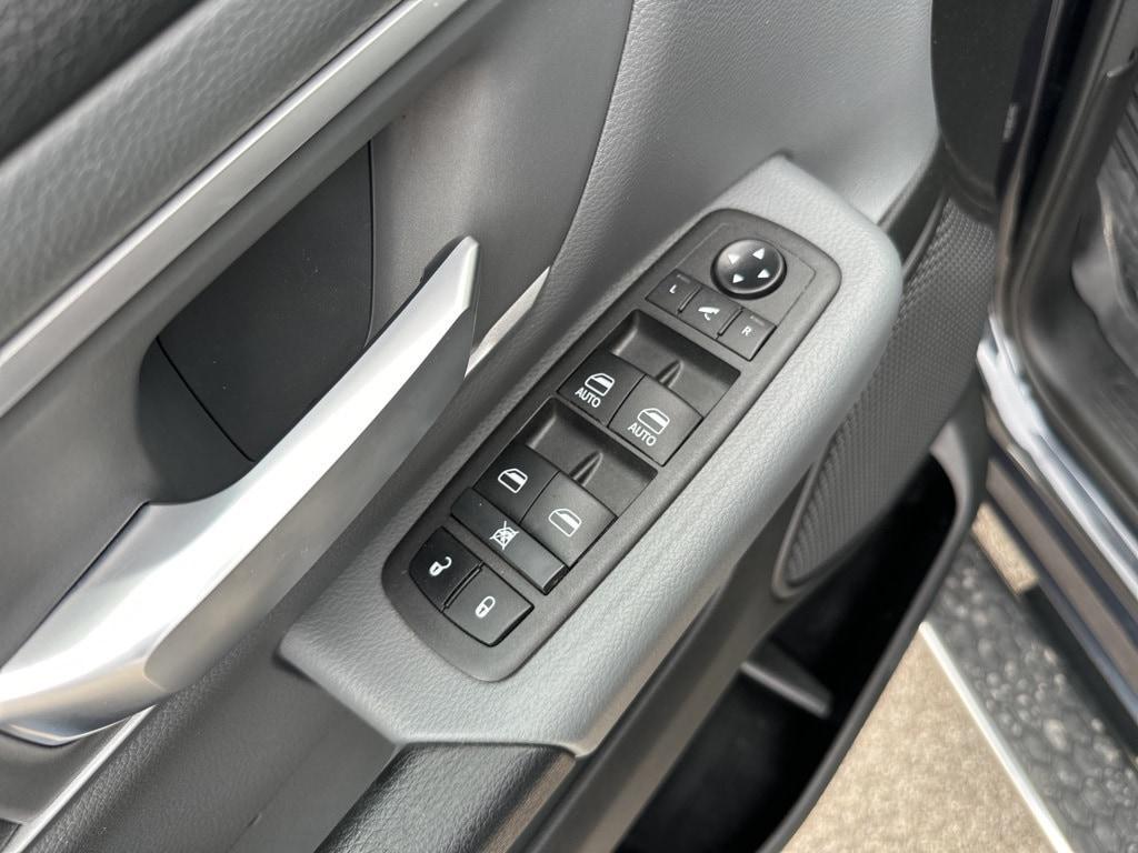 used 2022 Ram 1500 car, priced at $39,747