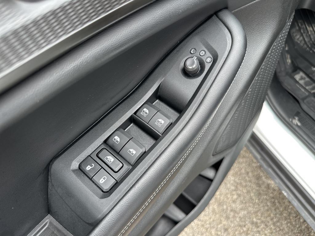 used 2023 Jeep Grand Cherokee L car, priced at $38,782