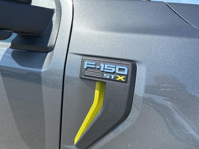 new 2025 Ford F-150 car, priced at $50,092