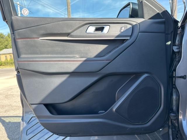 used 2025 Ford Explorer car, priced at $42,749