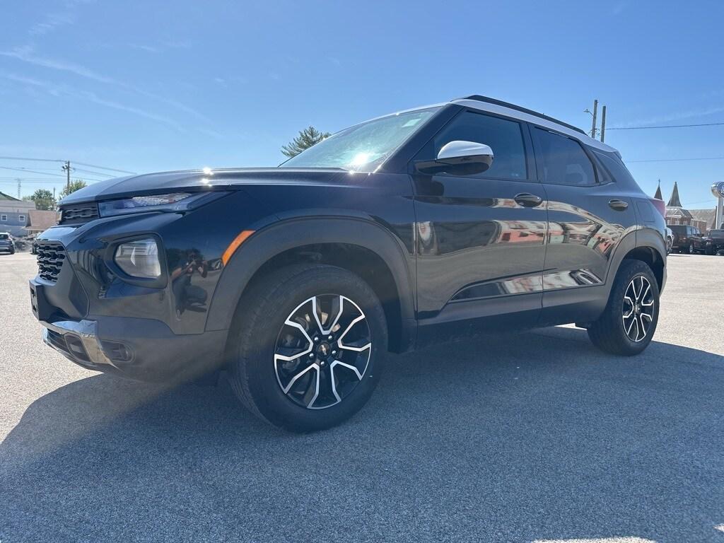 used 2023 Chevrolet TrailBlazer car, priced at $25,554