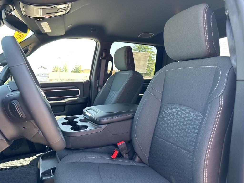 new 2025 Ram 2500 car, priced at $77,033