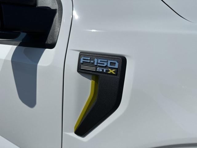 new 2025 Ford F-150 car, priced at $50,092