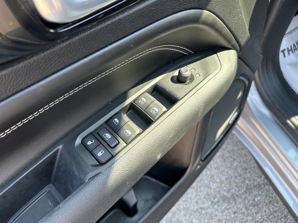 used 2022 Jeep Compass car, priced at $26,006