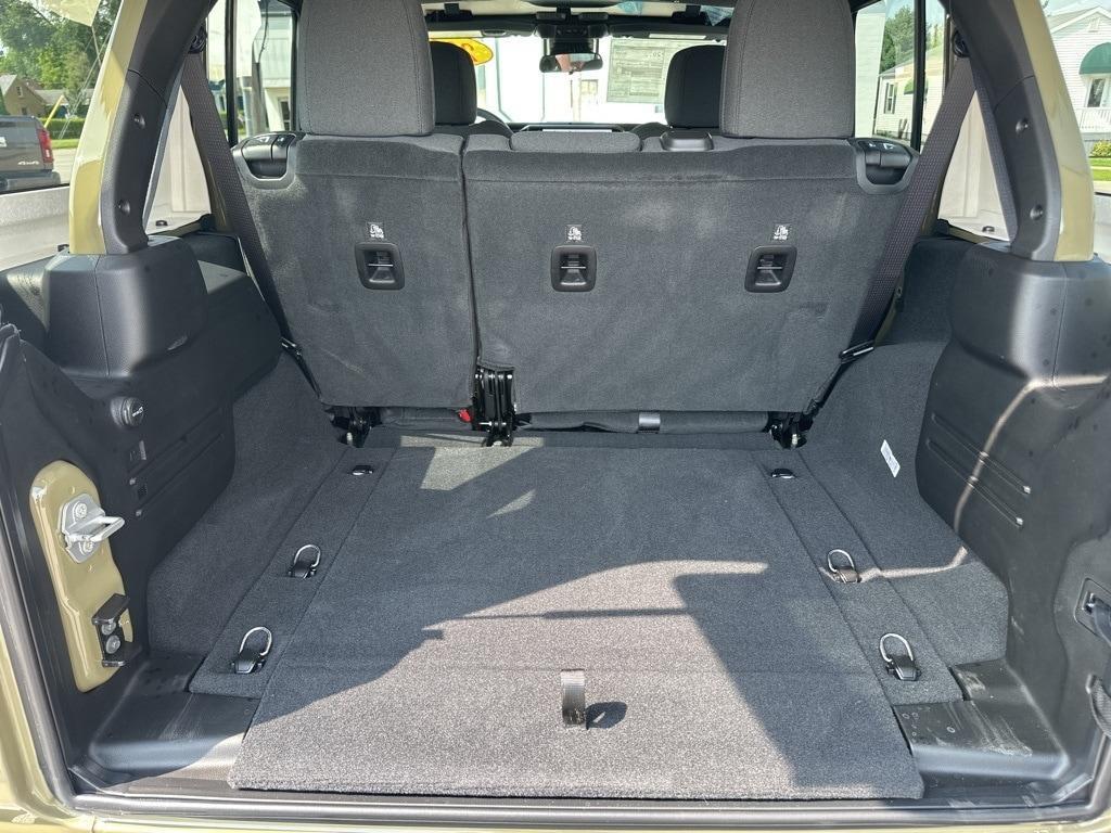 new 2025 Jeep Wrangler car, priced at $60,584