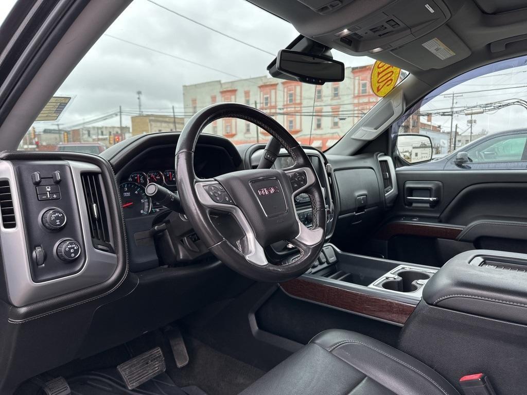 used 2018 GMC Sierra 1500 car, priced at $33,998