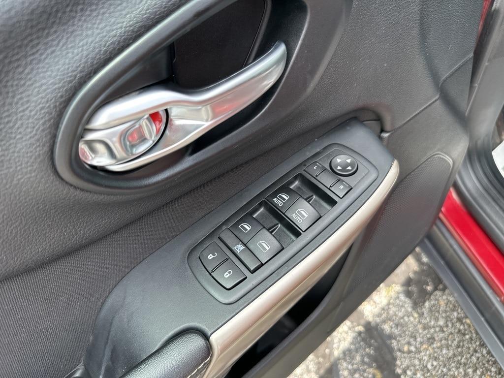 used 2017 Jeep Cherokee car, priced at $11,976