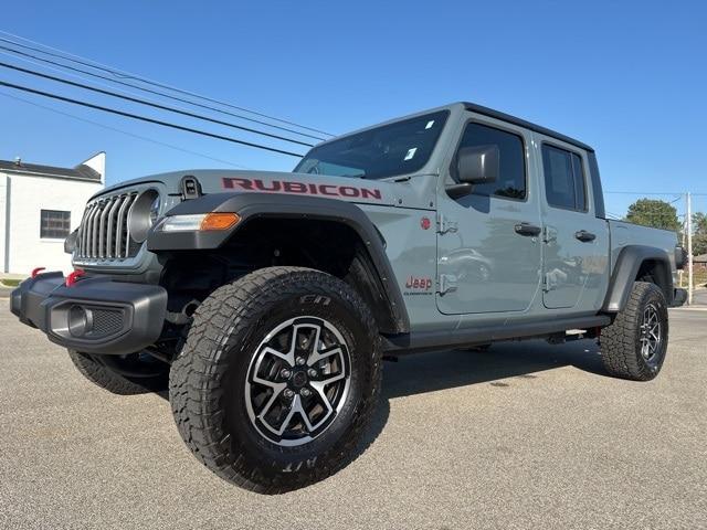 used 2025 Jeep Gladiator car, priced at $50,929