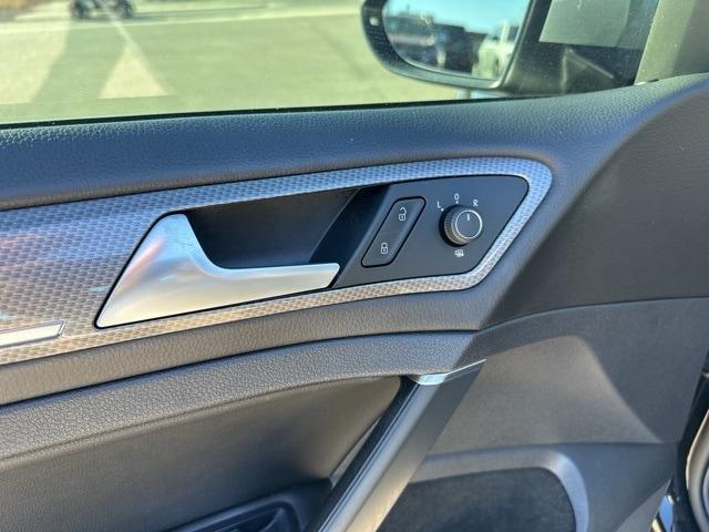 used 2019 Volkswagen Golf Alltrack car, priced at $21,440