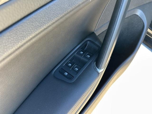 used 2019 Volkswagen Golf Alltrack car, priced at $21,440