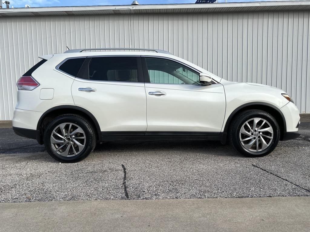 used 2015 Nissan Rogue car, priced at $10,665