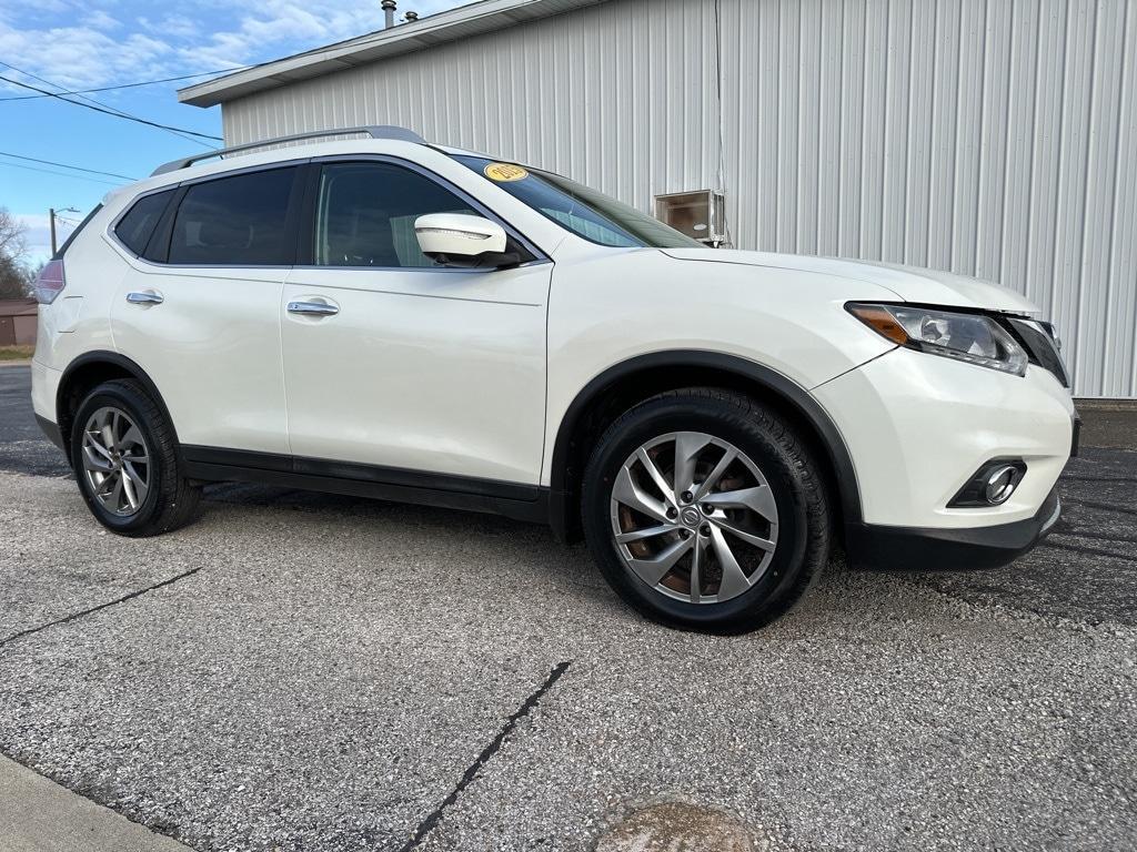 used 2015 Nissan Rogue car, priced at $10,665