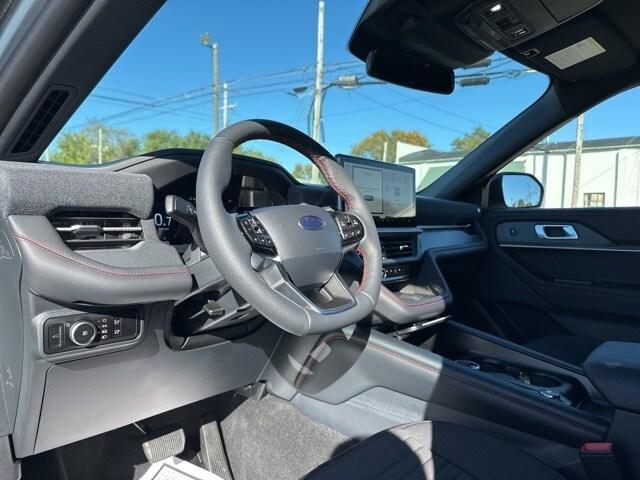 new 2025 Ford Explorer car, priced at $50,157