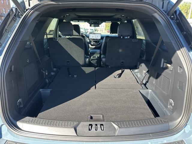 new 2025 Ford Explorer car, priced at $50,157