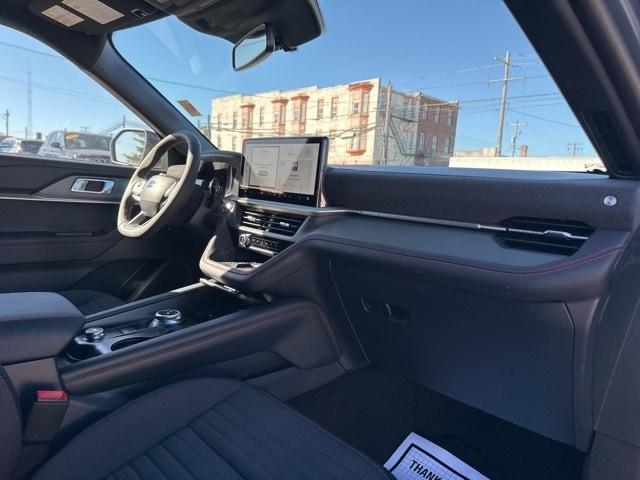new 2025 Ford Explorer car, priced at $50,157