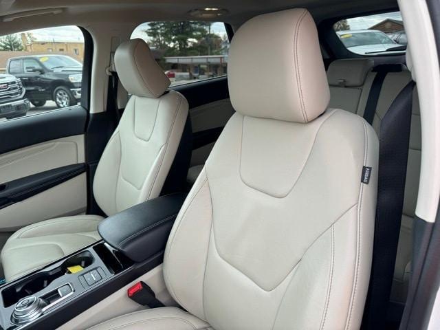 used 2020 Ford Edge car, priced at $25,471