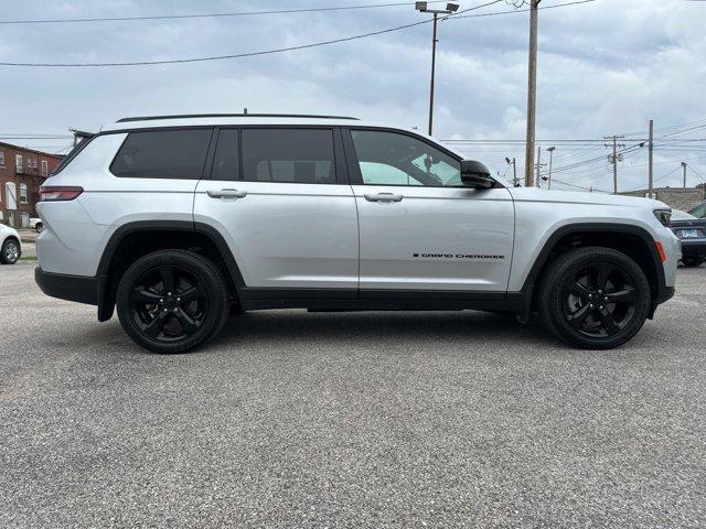 used 2023 Jeep Grand Cherokee L car, priced at $28,991