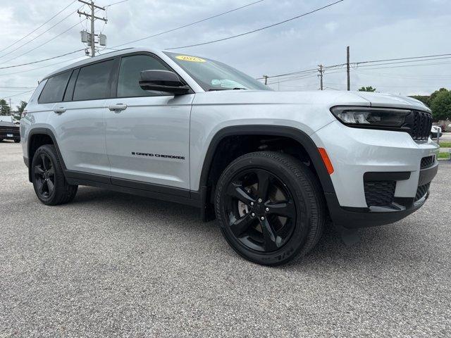 used 2023 Jeep Grand Cherokee L car, priced at $28,991
