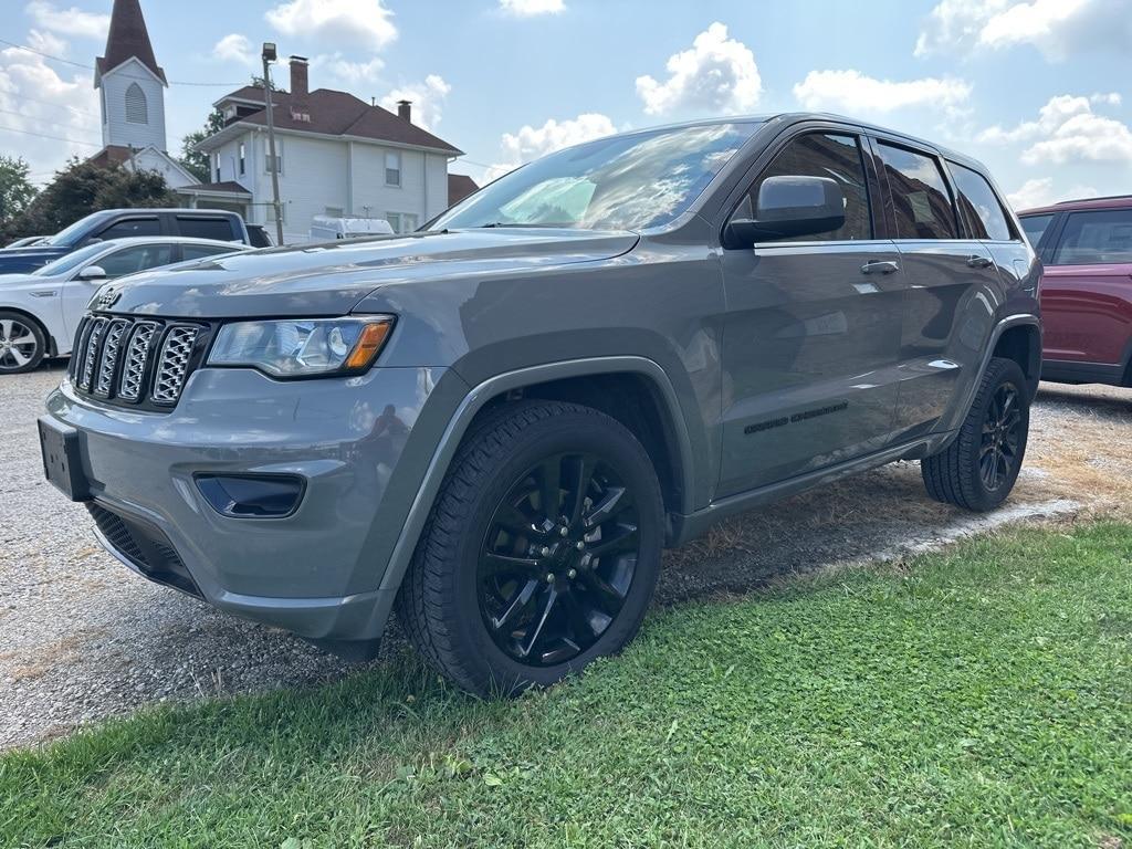 used 2020 Jeep Grand Cherokee car, priced at $18,175