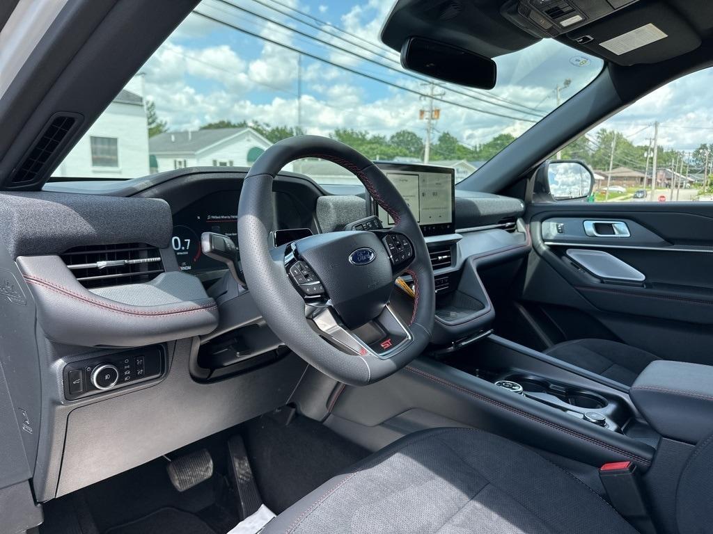 new 2025 Ford Explorer car, priced at $57,407