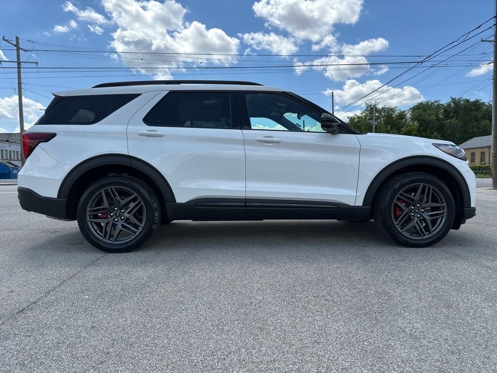 new 2025 Ford Explorer car, priced at $57,407