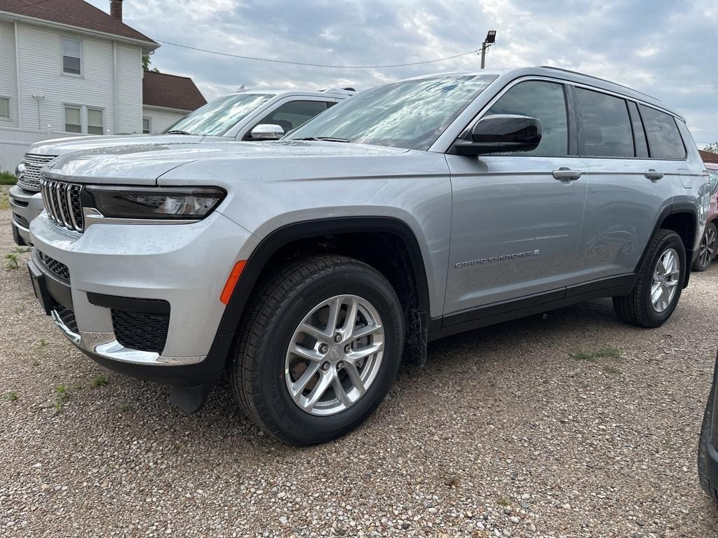 new 2025 Jeep Grand Cherokee L car, priced at $45,545