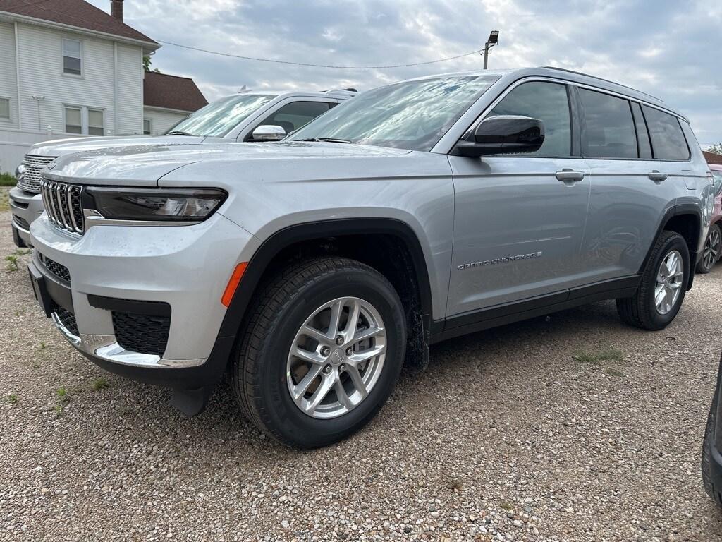new 2025 Jeep Grand Cherokee L car, priced at $45,545