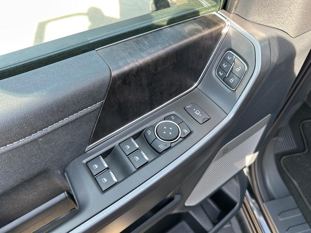 new 2025 Ford F-250 car, priced at $90,850