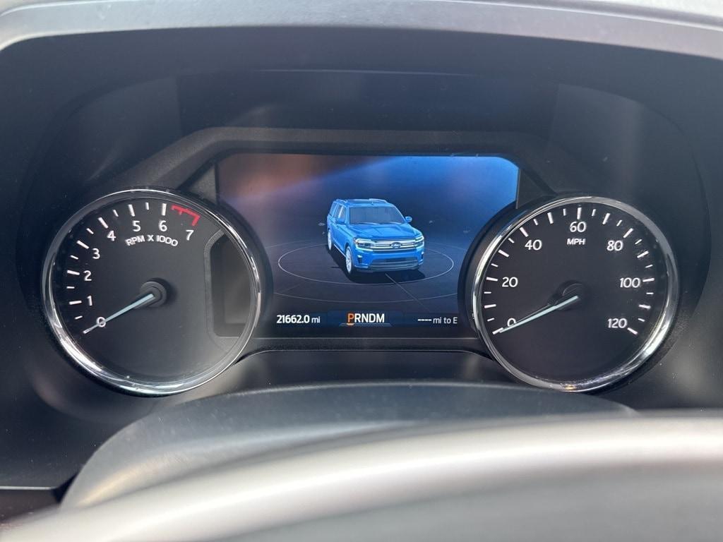 used 2022 Ford Expedition Max car, priced at $58,560