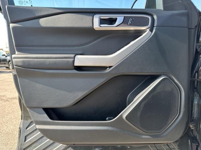 used 2023 Ford Explorer car, priced at $35,366